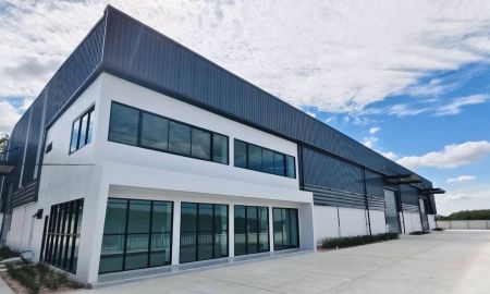 ขาย-ให้เช่าโรงงาน / โกดัง - ขาย/ให้เช่าโกดังโรงงานสร้างใหม่ ขนาด 3,000 ตรม. น้ำไม่ท่วมพร้อมใช้งาน ต.พนานิคม นิคมพัฒนา ระยอง