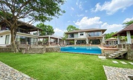 ขายบ้าน - Pool Villa 2 ชั้น พัทยา ติดสนามกล๊อฟ 5 นอน 6 น้ำ ที่ดิน 1-3-13 ไร่ ห้วยใหญ่ บางละมุง ชลบุรี 20150