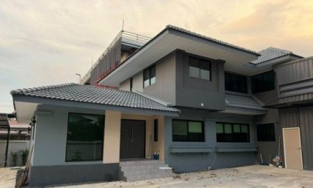 ให้เช่าอาคารพาณิชย์ / สำนักงาน - ให้เช่าโฮมออฟฟิศ 2 ชั้น (บ้านเดี่ยว) + โกดัง (Warehouse) ทำเล ซอยพหลโยธิน 64 ดอนเมือง ธูปะเตมีย์ / ห่าง BTS คปอ 2.5 กิโลเมตร / จดบริษัทได้