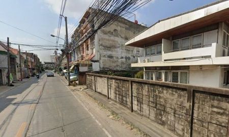 ขายที่ดิน - ขายที่ดินพร้อมสิ่งปลูกสร้าง ลาดพร้าว ใกล้ MRT ภาวนา เพียง 480 เมตร