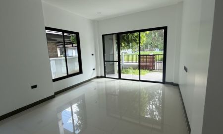 ขายบ้าน - บ้านเดี่ยว4 ห้องนอน3 ห้องน้ำ 1ห้องครัว2 ที่จอดรถโครงการHabitat สันกำแพง