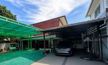 ขายบ้าน - ขายบ้านเดี่ยว 2 ชั้น หมู่บ้านมิตรภาพ 1 อ่อนนุช 46 ที่ดินใหญ่ 87 ตร.ว. 5 ห้องนอน จอดรถได้ 6 คันขึ้นไป