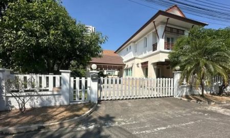 ขายบ้าน - บ้านเดี่ยวริมทะเล Casaluna Bangsaen บ้านสวย ทำเลดี น่าอยู่