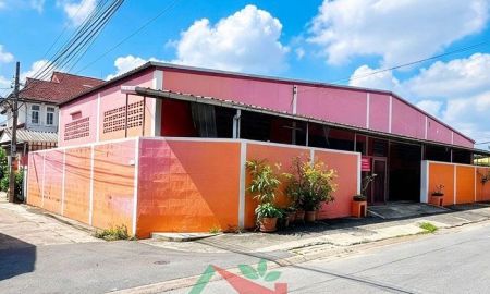 ขายโรงงาน / โกดัง - ขายโกดังชั้นเดียว99ตรว. แปลงมุม ซ.ลาดพร้าว64 แยก4 สภาพดีพร้อมใช้งาน