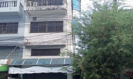 ขายอาคารพาณิชย์ / สำนักงาน - ขายตึก 3ชั้นครึ่ง 33ตรว. 2นอน3น้ำ ค้าขายได้ริมถนน ลาดพร้าว87 แยก10 ทะลุ 101 แยก39