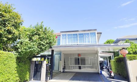 ขายบ้าน - บ้านใกล้ทะเลสาบ สามารถเดินไปได้เลย โครงการหรู หมู่บ้าน มัณฑนา เลค วัชรพล พื้นที่ 101 ตรว. 5 ห้องนอน 6 ห้องน้ำ พร้อมห้องน้ำในตัวทุกห้อง