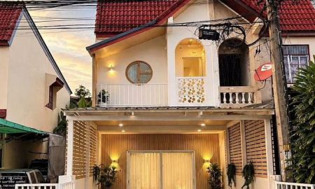 ขายทาวน์เฮาส์ - ขายทาวน์เฮ้าส์ 2 ชั้น หลังริม หมู่บ้านศรีเพชร เพชรเกษม 106 รีโนเวทใหม่ สไตล์ Japandi 3 นอน 2 น้ำ ราคา 2.45 ล้านบาท