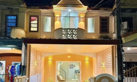 ขายทาวน์เฮาส์ - ขายทาวน์เฮ้าส์ 2 ชั้น หมู่บ้านพงษ์ศิริชัย 1 เพชรเกษม รีโนเวทใหม่ทั้งหลัง สไตล์ JAPANDI 1.95 ล้านบาท