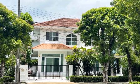 ขายบ้าน - บ้านเดี่ยว 2 ชั้น หมู่บ้าน ปาริชาต สุวินทวงศ์ รีโนเวทใหม่ทั้งหลัง