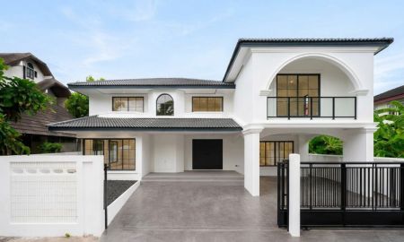 ขายบ้าน - บ้านเดี่ยวรีโนเวทใหม่ ขายบ้านใกล้เซ็นทรัลบางนา สุขุมวิท 105