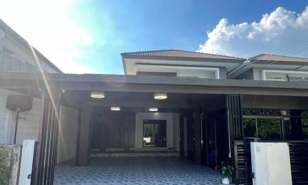 ขายบ้าน - ขายบ้านเดี่ยว2ชั้น โครงการ Areeya Como กม.8 หลังมุม เมกะบางนาเพียง 1.6 กม.